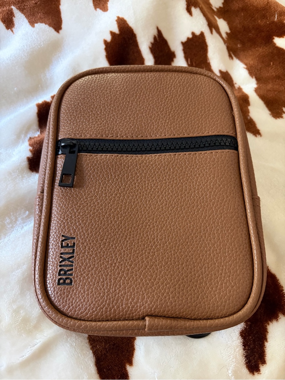 Brixley Crossbody Sling.
